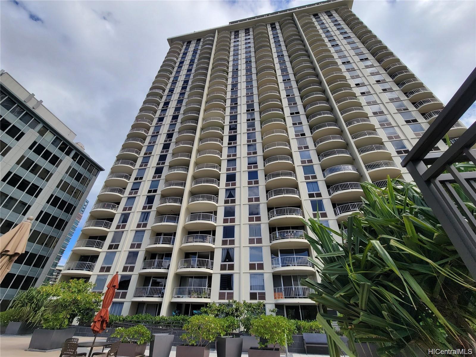 1717 Ala Wai Boulevard #707, Honolulu, HI 96815