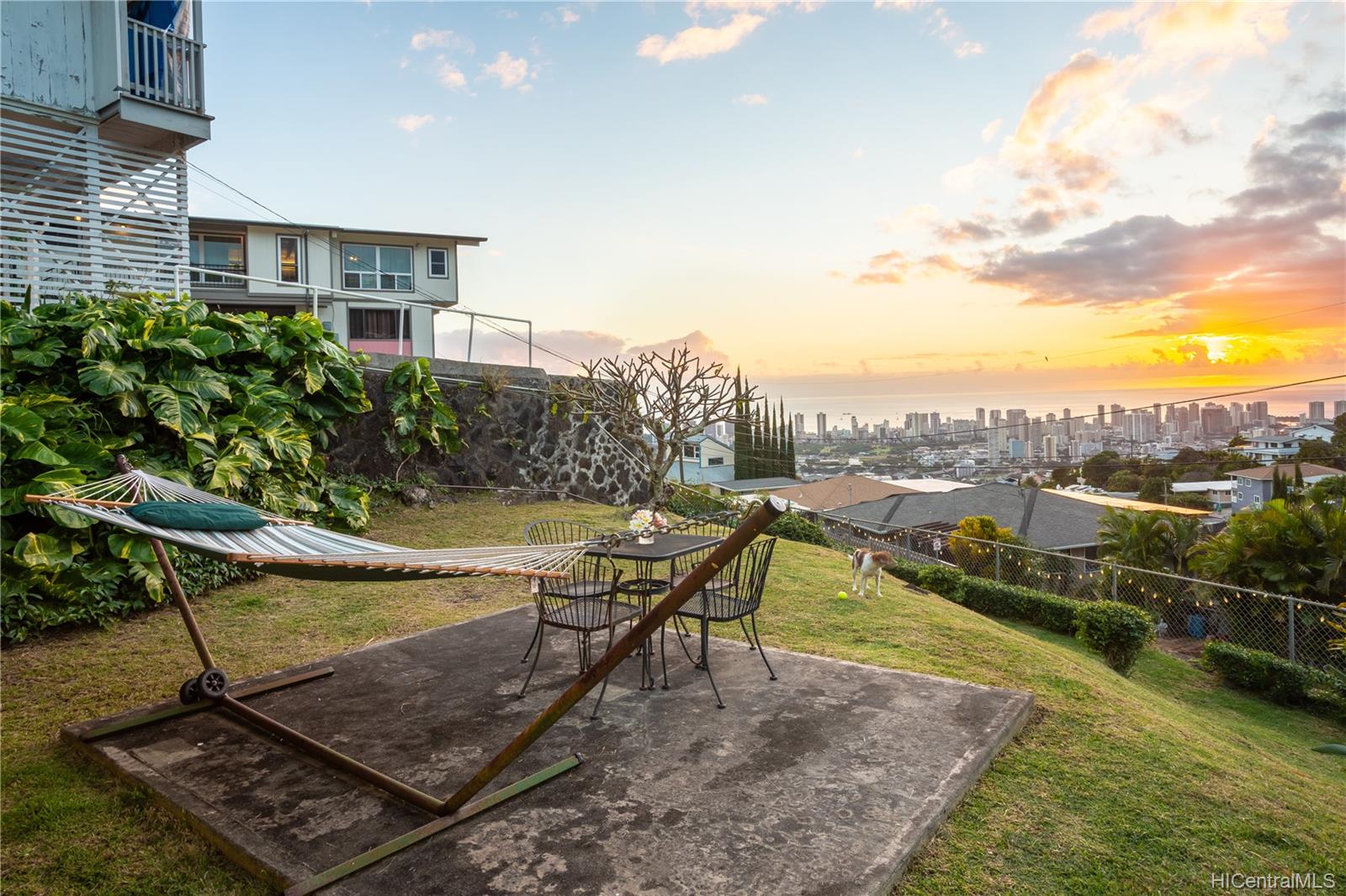 2235 St Louis Drive Honolulu, HI 96816