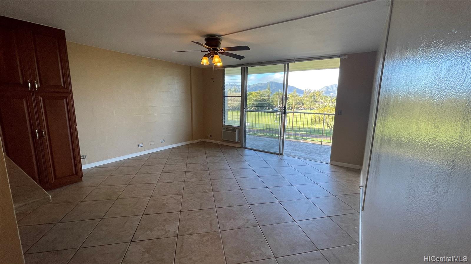 1830 Wilikina Drive #606, Wahiawa, HI 96786