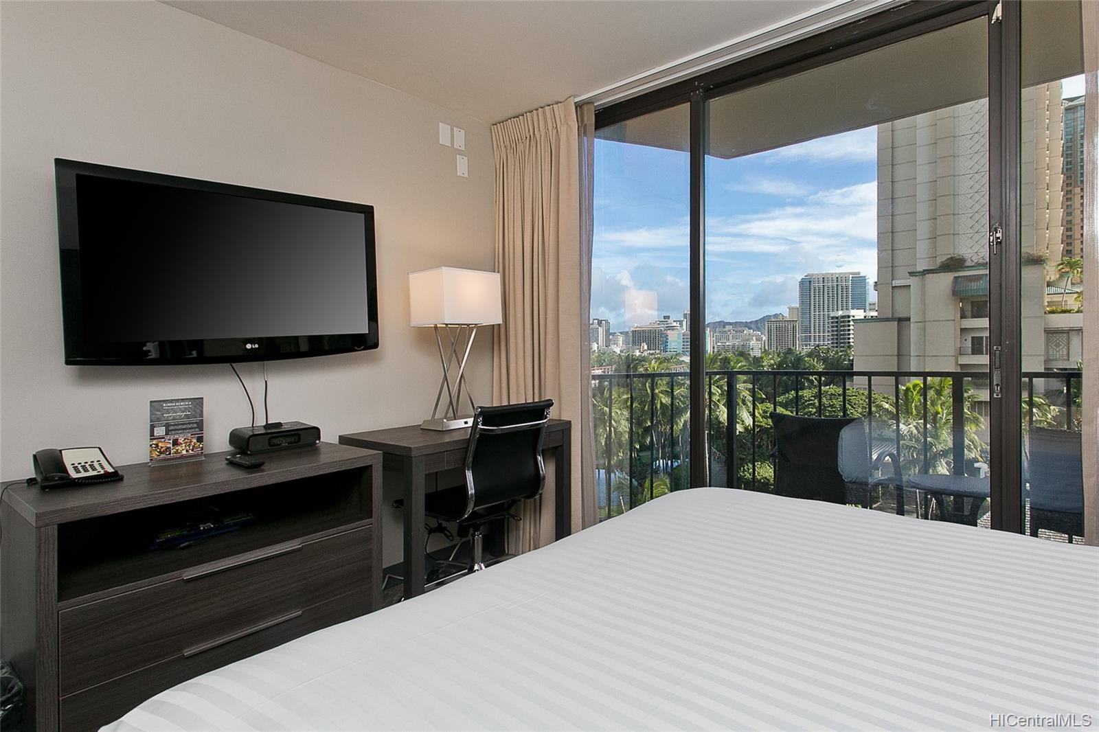 1850 Ala Moana Boulevard #406, Honolulu, HI 96815