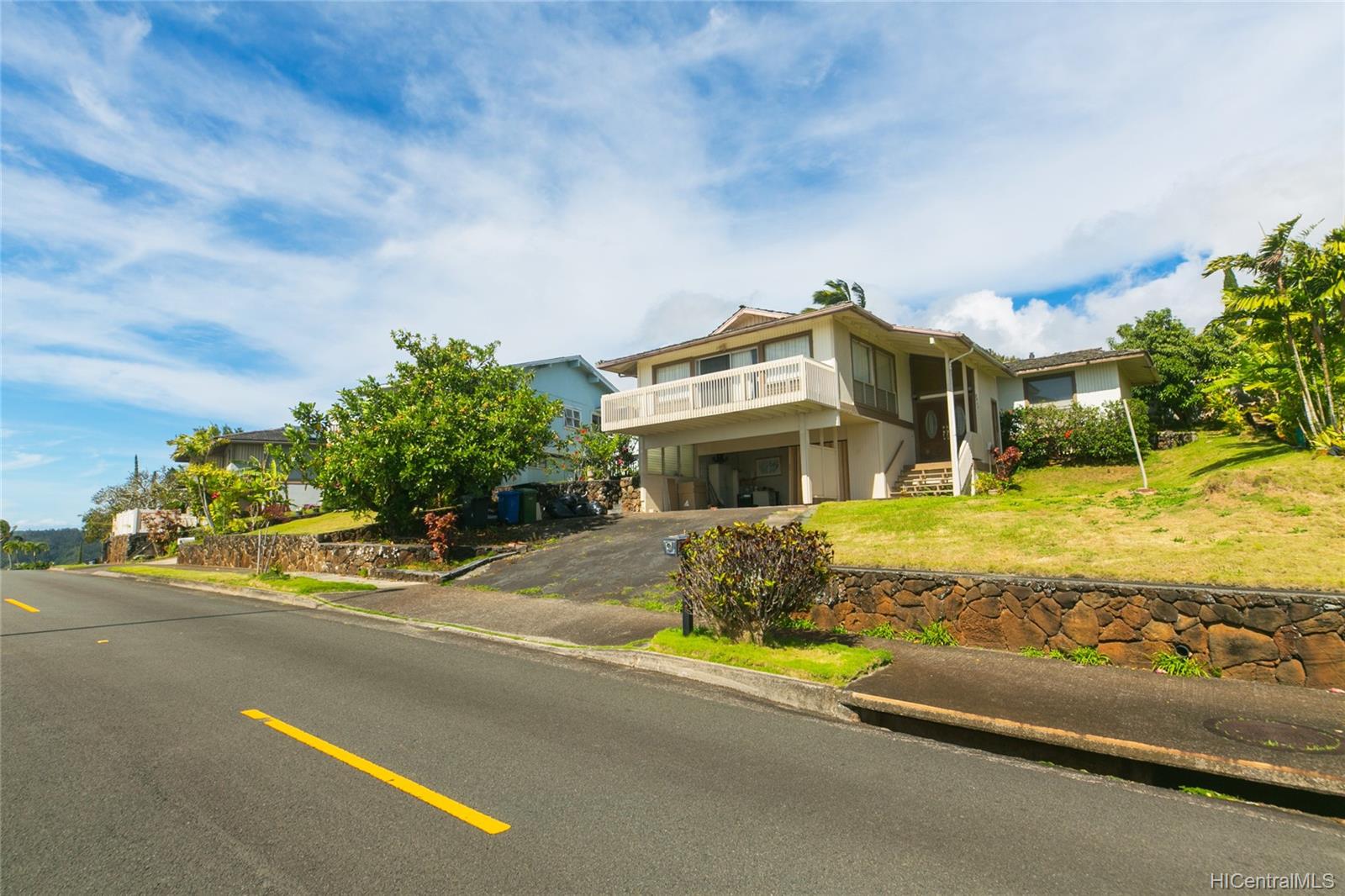 2363 Halekoa Drive Honolulu, HI 96821