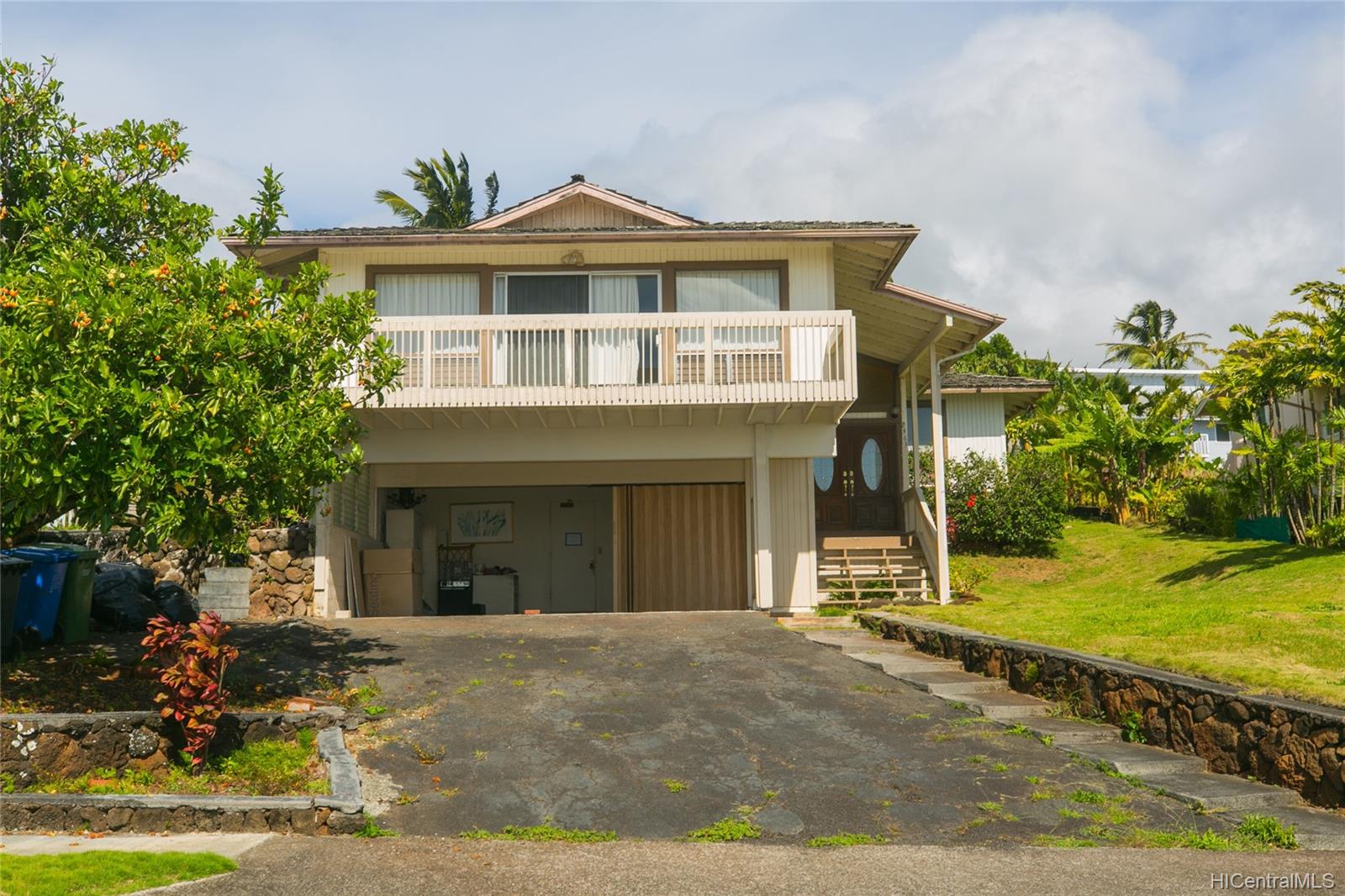 2363 Halekoa Drive Honolulu, HI 96821