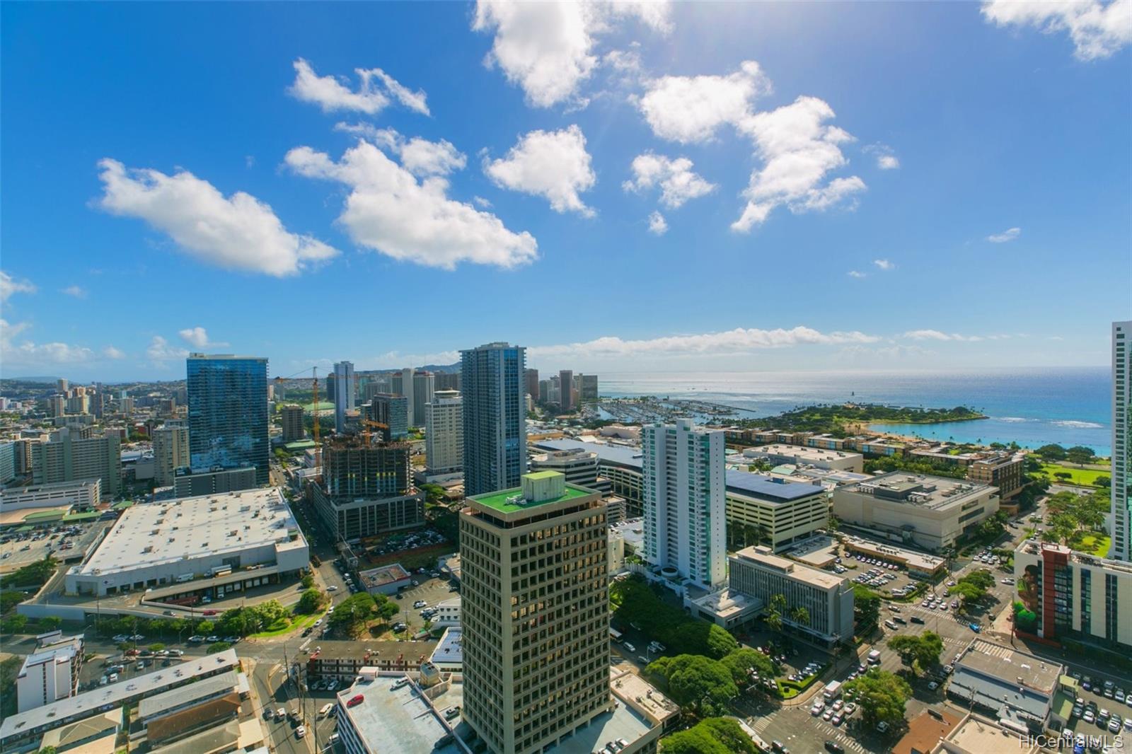 1296 Kapiolani Boulevard #4306, Honolulu, HI 96814