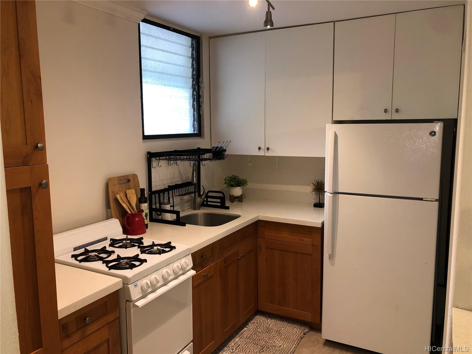 212 Huali Street #102, Honolulu, HI 96813