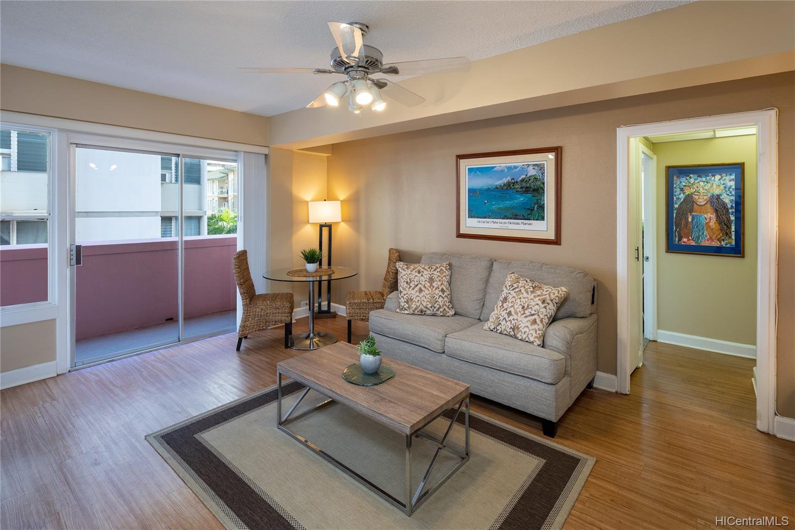2118 Kuhio Avenue #604, Honolulu, HI 96815
