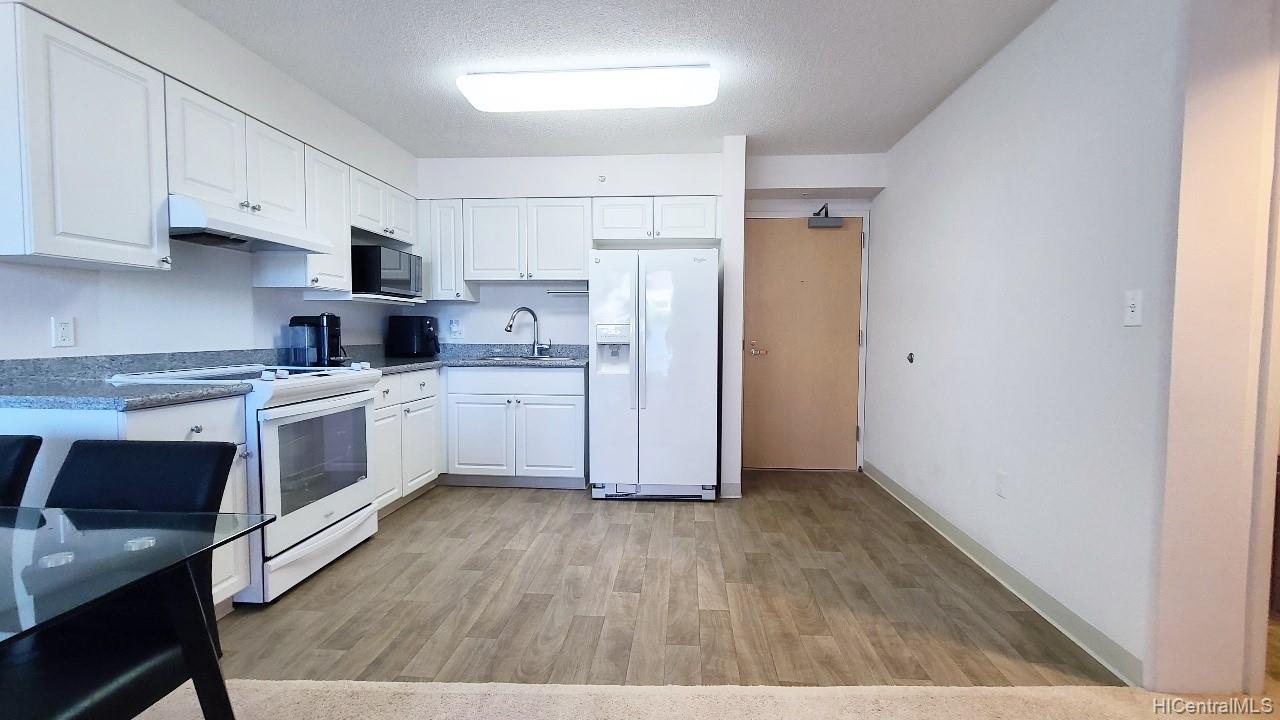 801 South Street #228, Honolulu, HI 96813