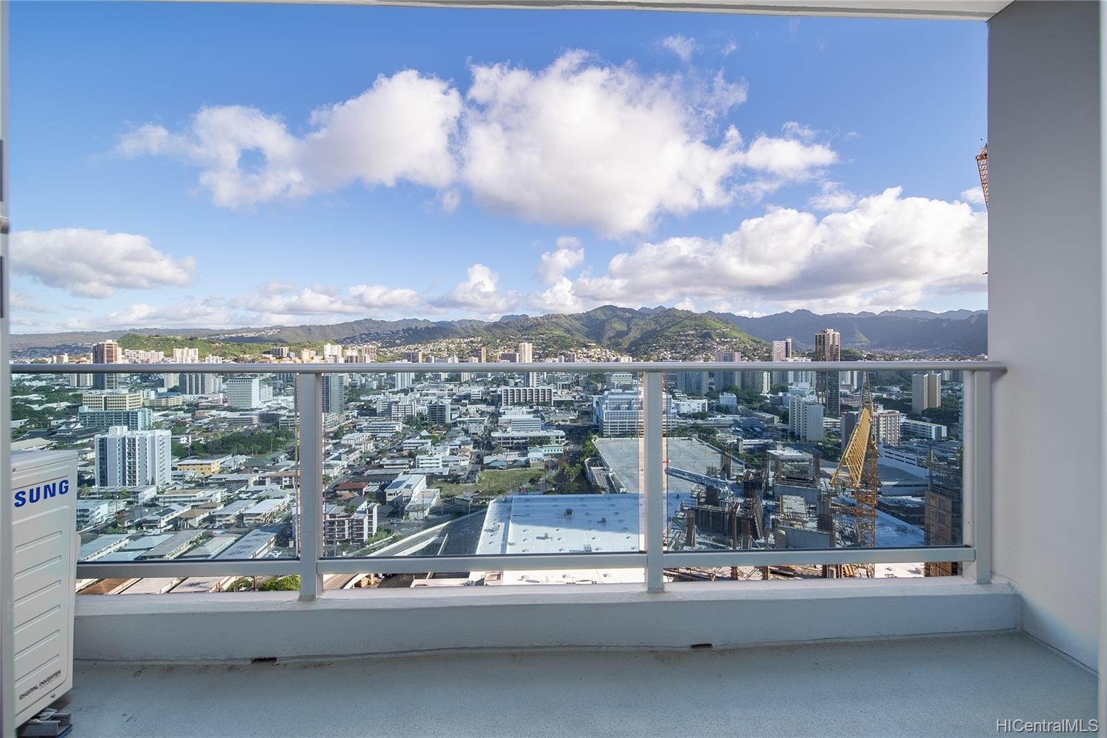 1391 Kapiolani Boulevard #2902, Honolulu, HI 96814