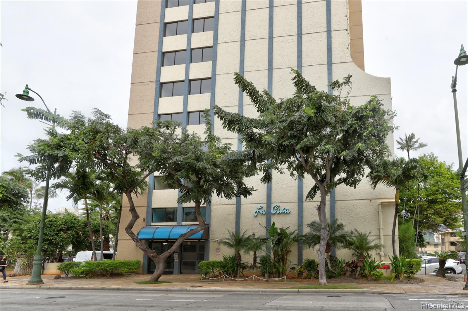 2092 Kuhio Avenue #1101, Honolulu, HI 96815