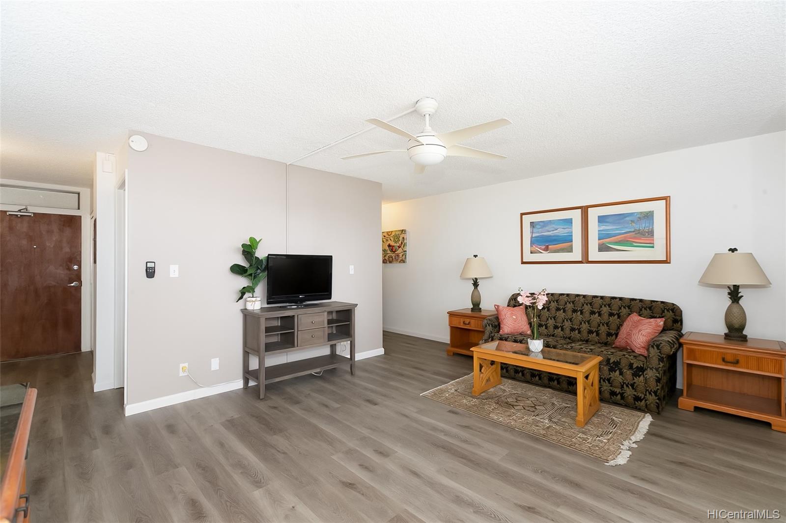 2092 Kuhio Avenue #1101, Honolulu, HI 96815