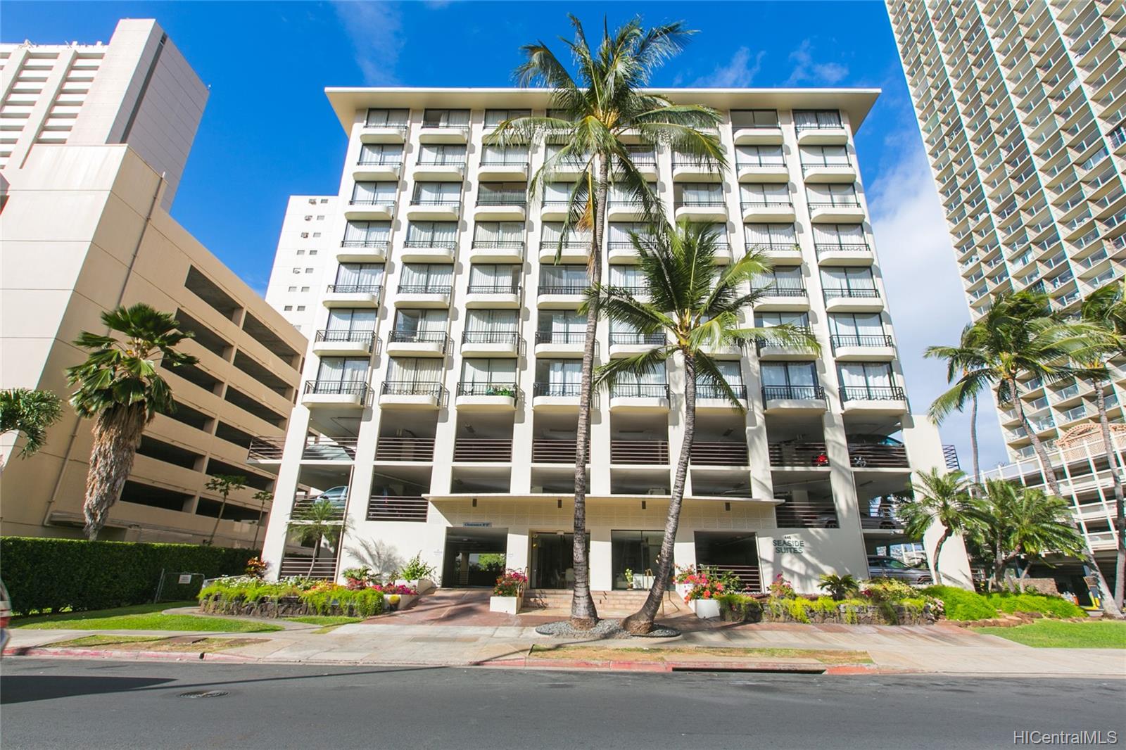 440 Seaside Avenue #608, Honolulu, HI 96815