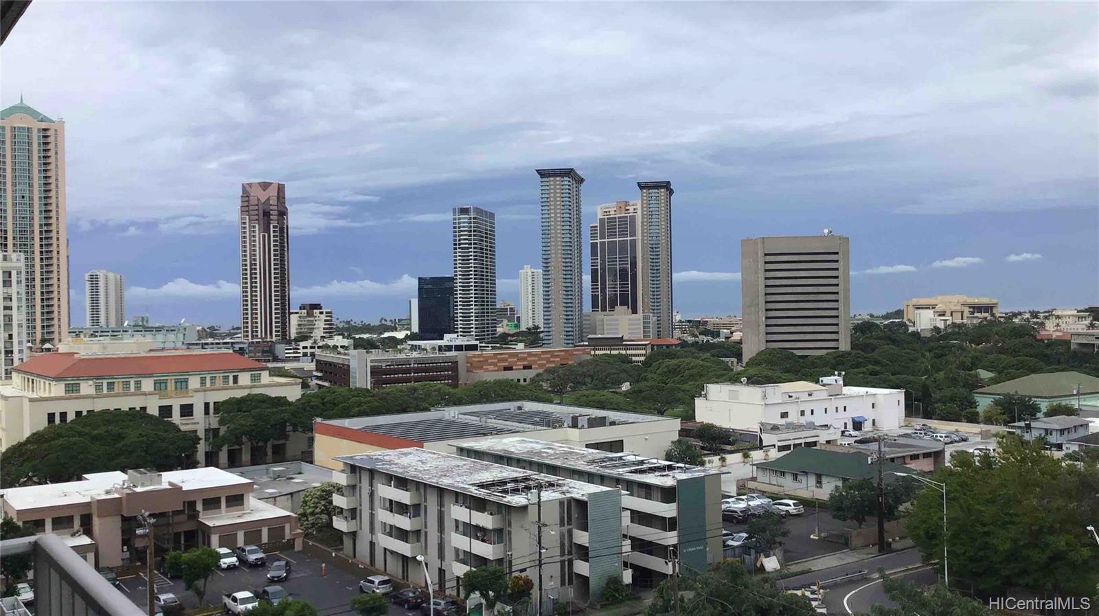 757 Kinalau Place #901, Honolulu, HI 96813