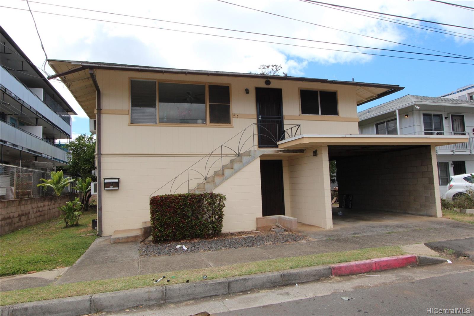 813 Laula Way Honolulu, HI 96814