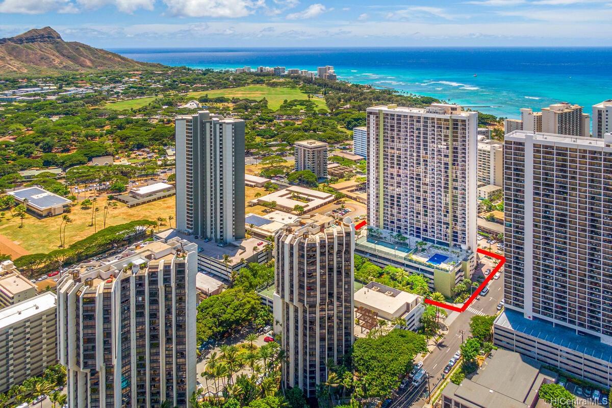 229 Paoakalani Avenue #2703, Honolulu, HI 96815