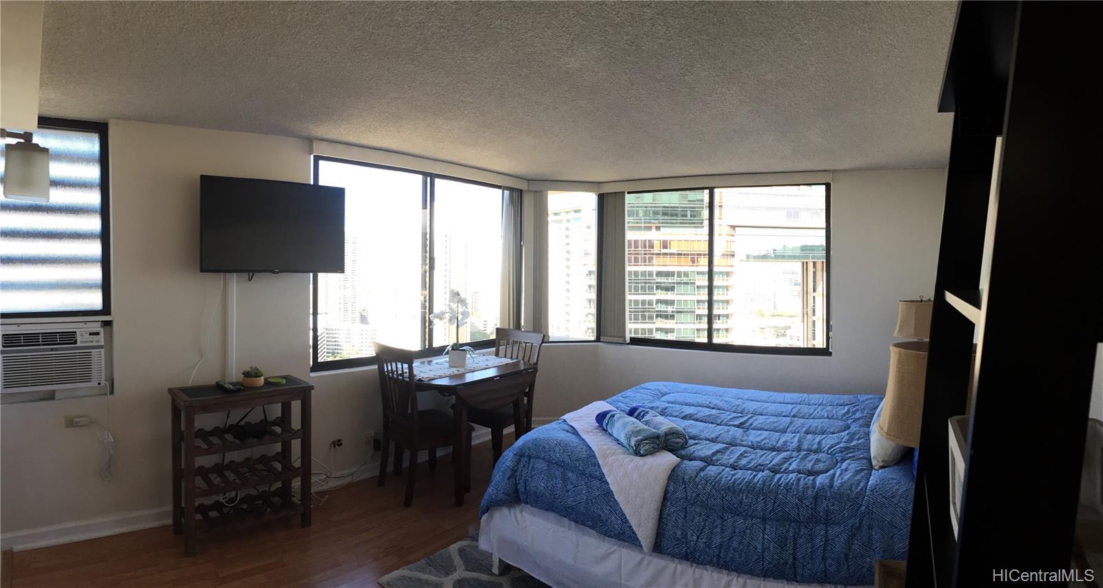 444 Niu Street #3202, Honolulu, HI 96815