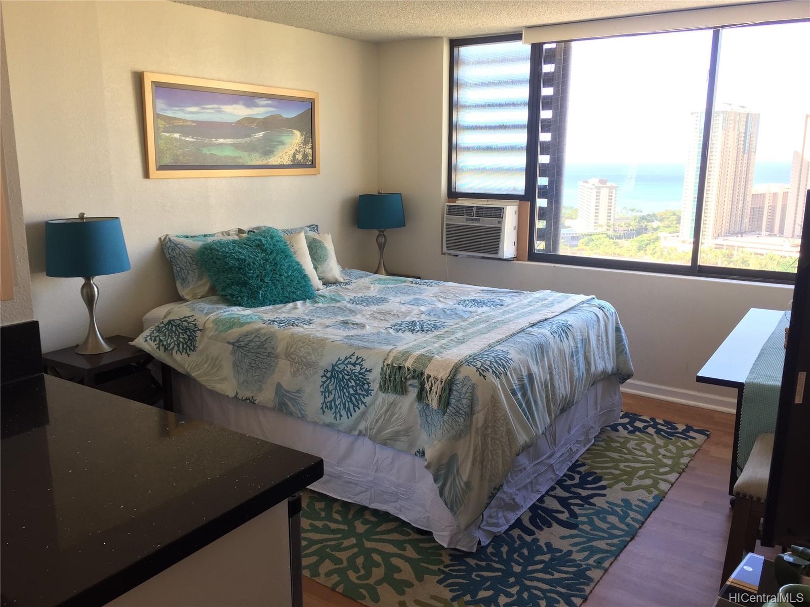 444 Niu Street #3202, Honolulu, HI 96815