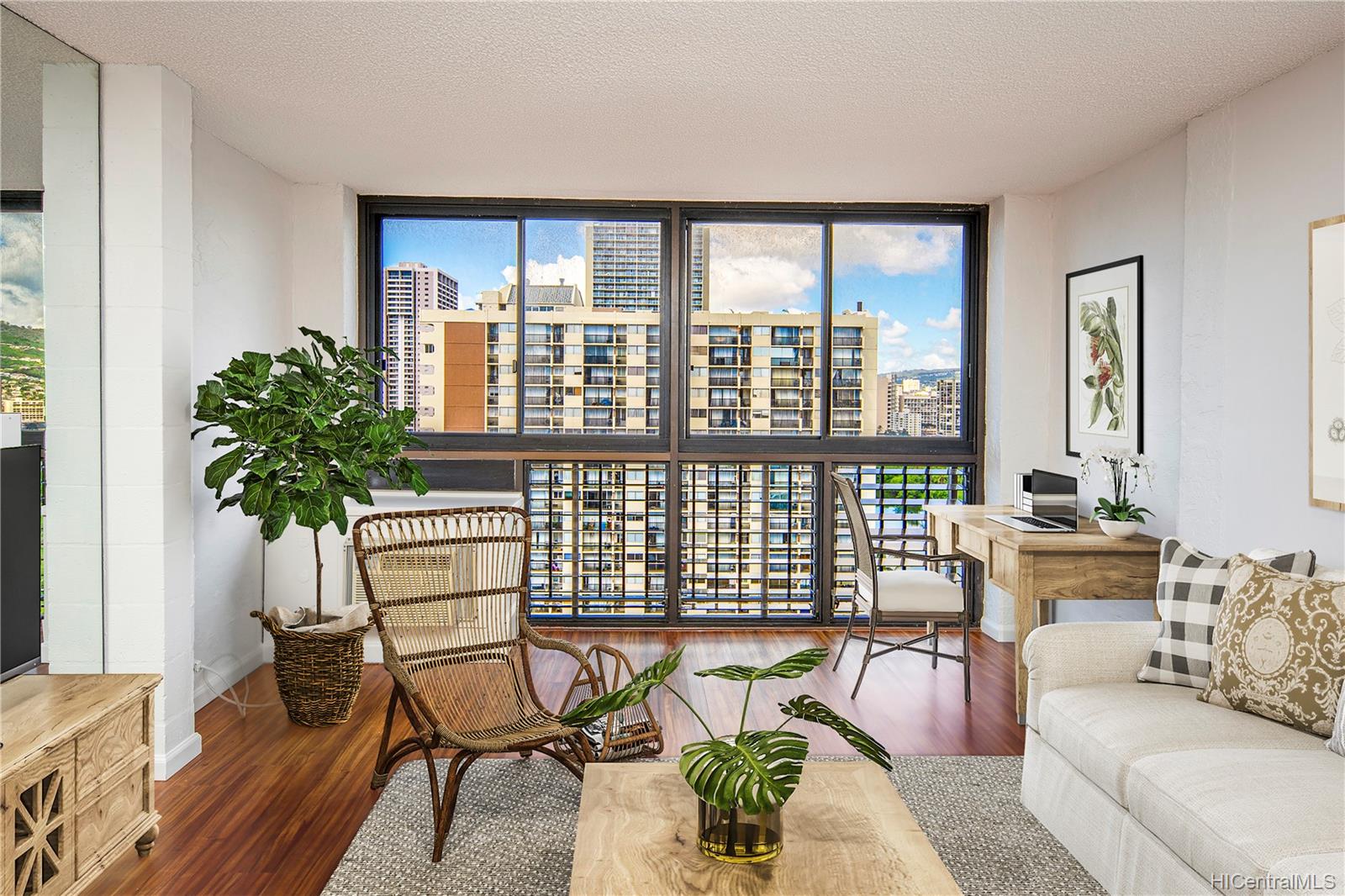 2345 Ala Wai Boulevard #2110, Honolulu, HI 96815