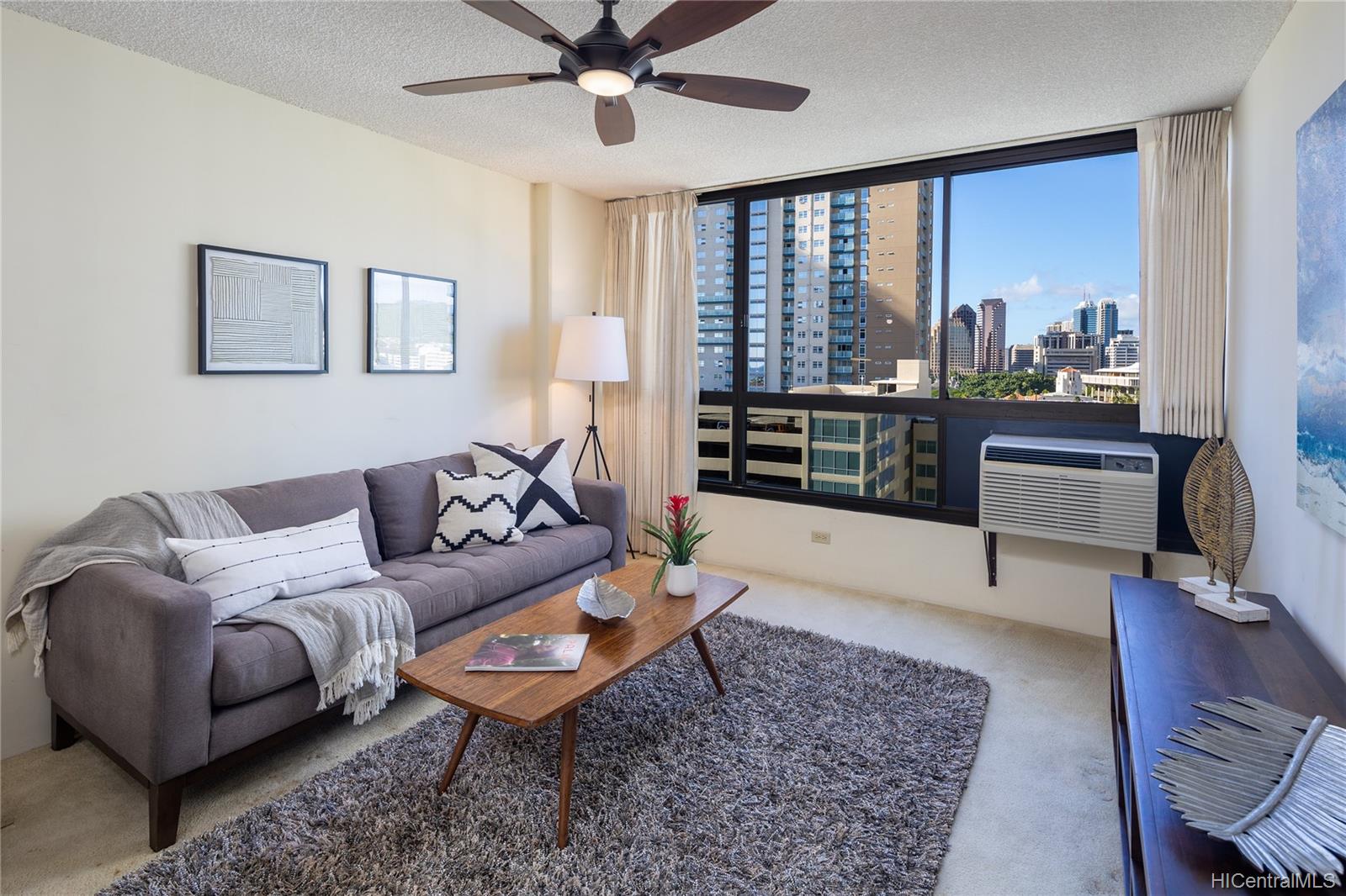 876 Curtis Street #1608, Honolulu, HI 96813