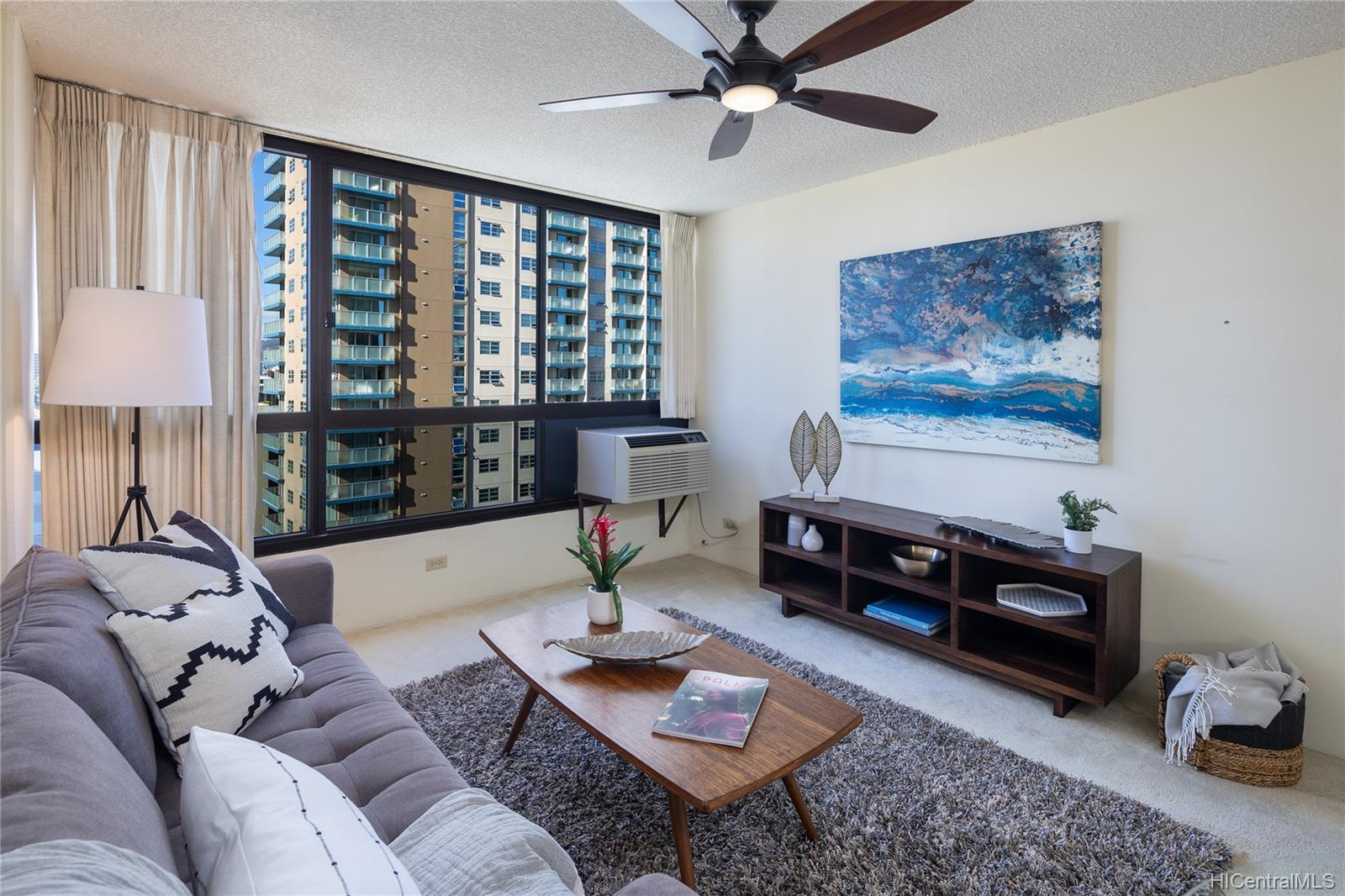 876 Curtis Street #1608, Honolulu, HI 96813