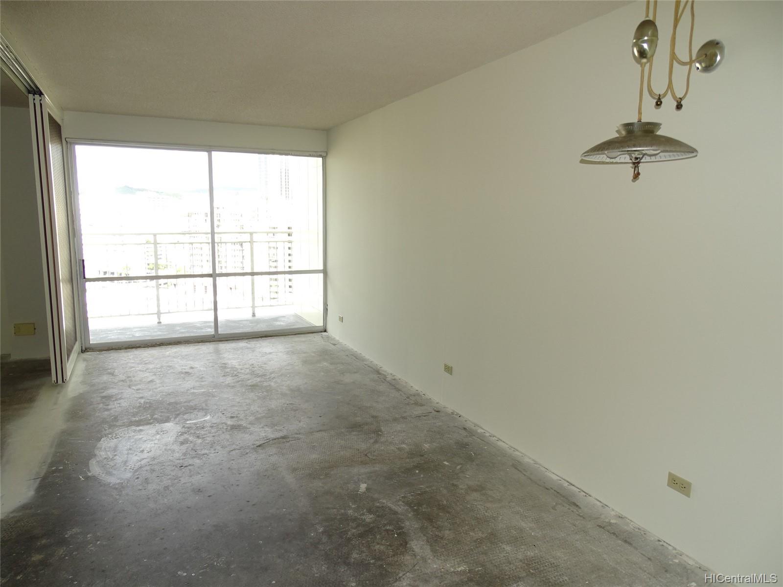 1655 Makaloa Street #1518, Honolulu, HI 96814