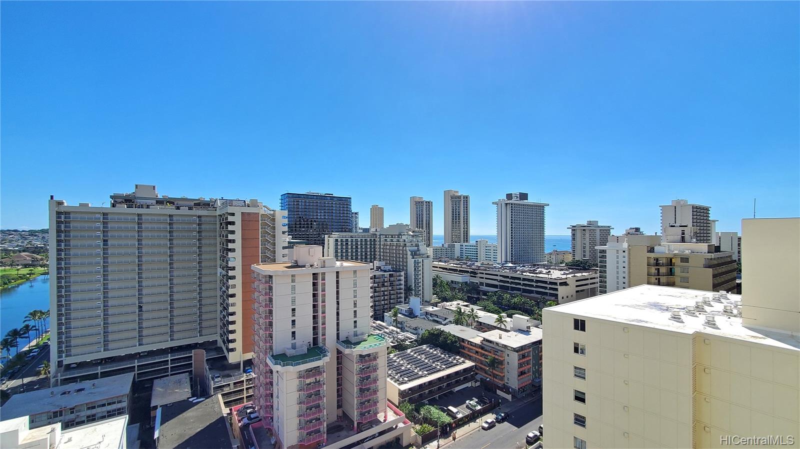 445 Seaside Avenue #2209, Honolulu, HI 96815