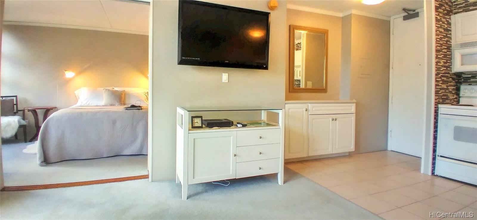 201 Ohua Avenue #1206-2, Honolulu, HI 96815