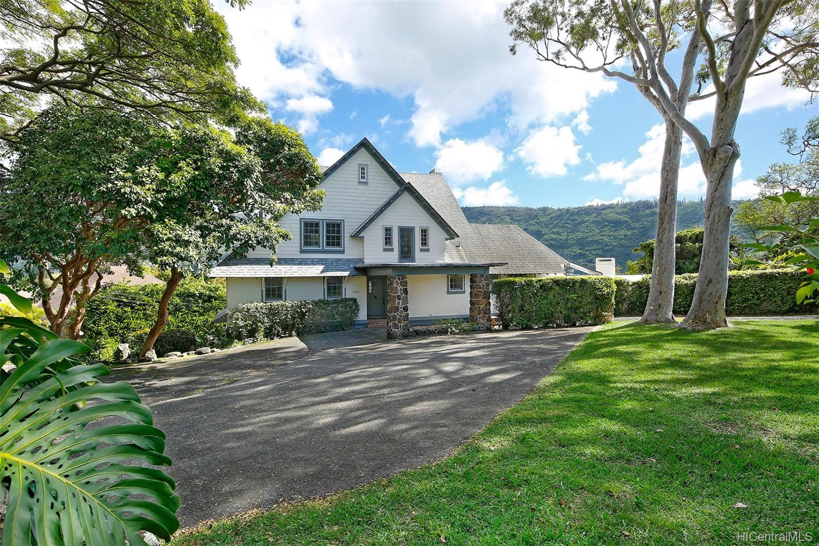 2869 Manoa Road Honolulu, HI 96822