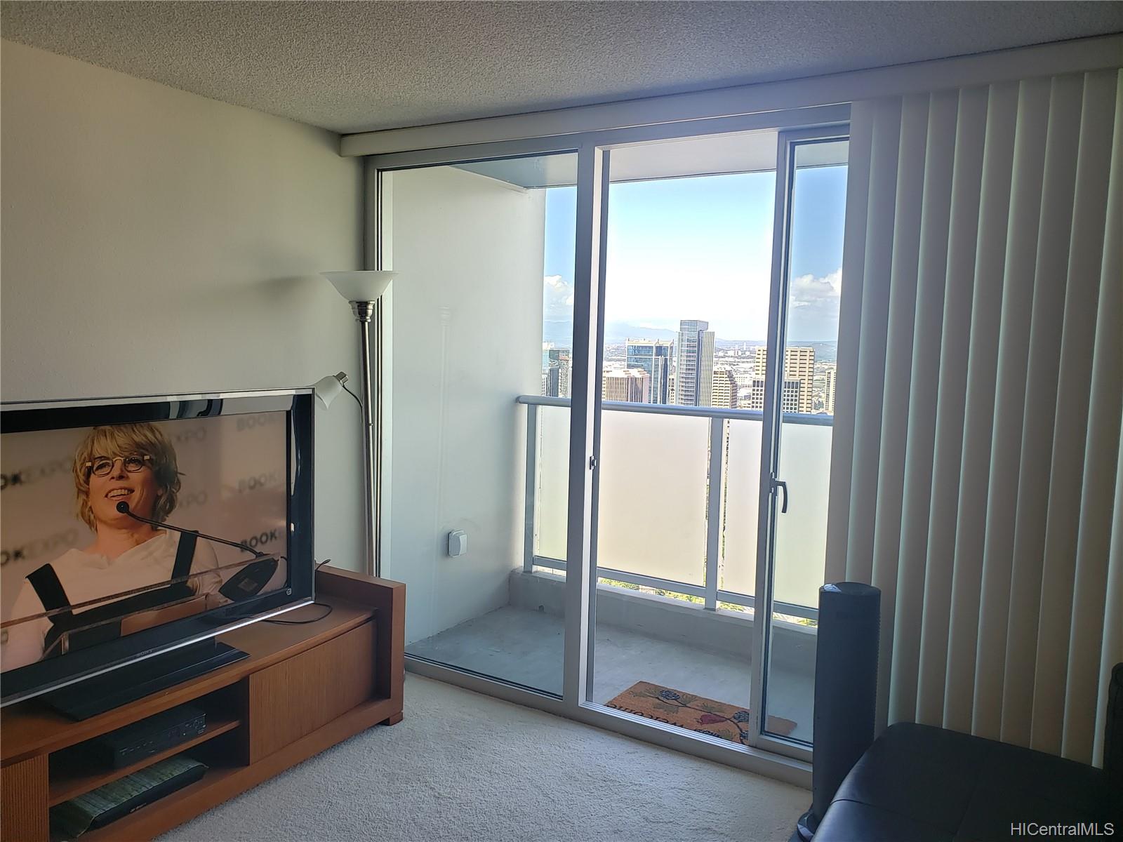 801 South Street #4323, Honolulu, HI 96813