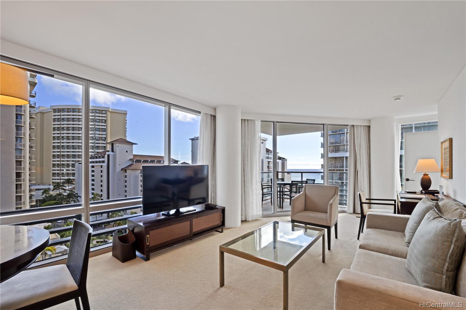 223 Saratoga Road #1222, Honolulu, HI 96815