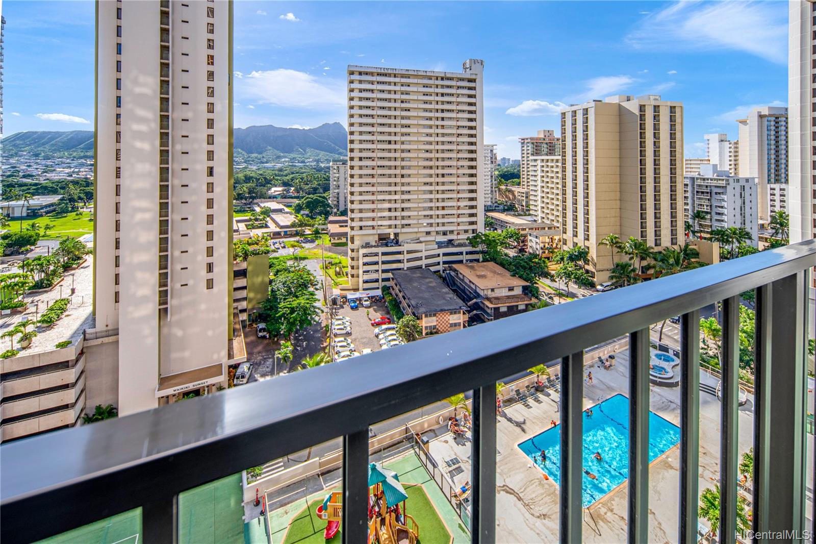 201 Ohua Avenue #1603-1 (NUC), Honolulu, HI 96815