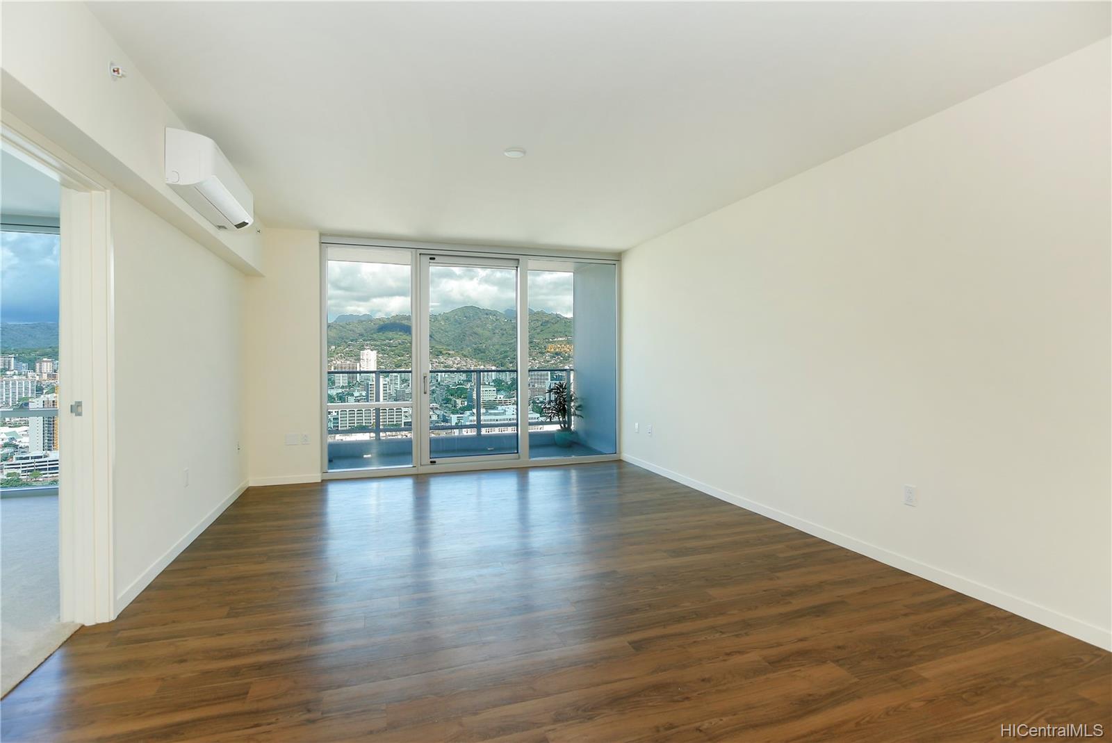 1391 Kapiolani Boulevard #3102, Honolulu, HI 96814