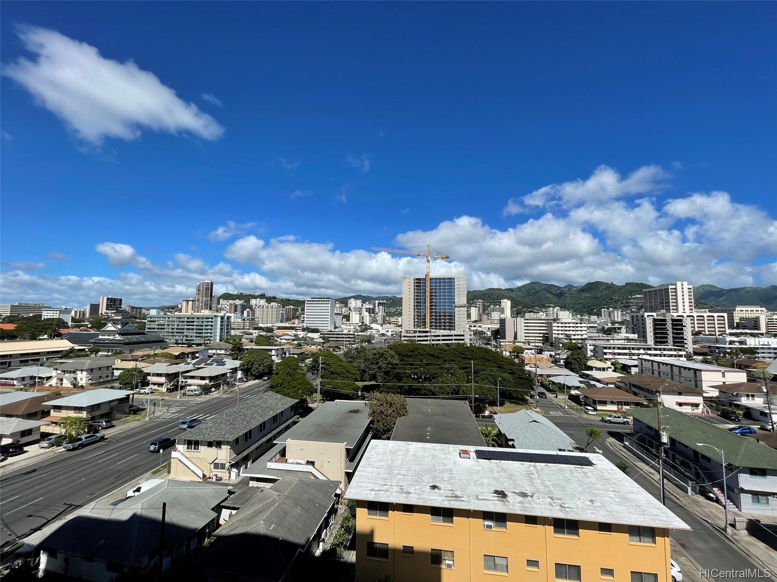 725 Piikoi Street #803, Honolulu, HI 96814