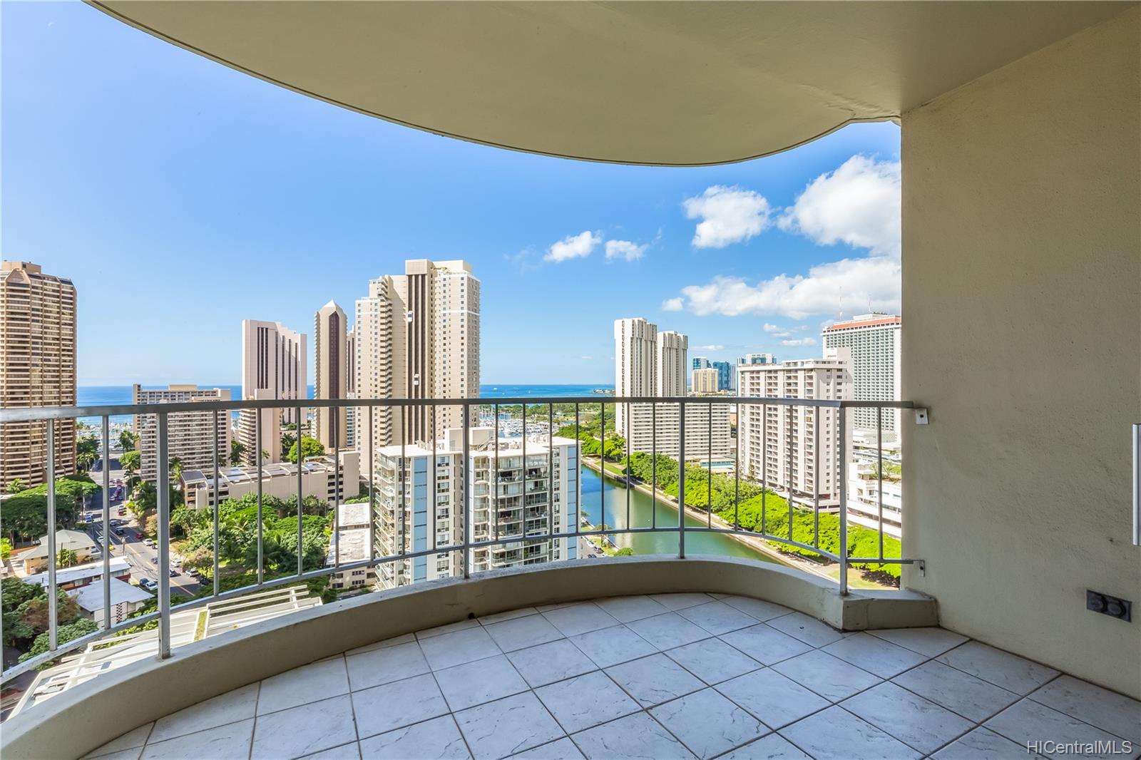 1717 Ala Wai Boulevard #2207, Honolulu, HI 96815