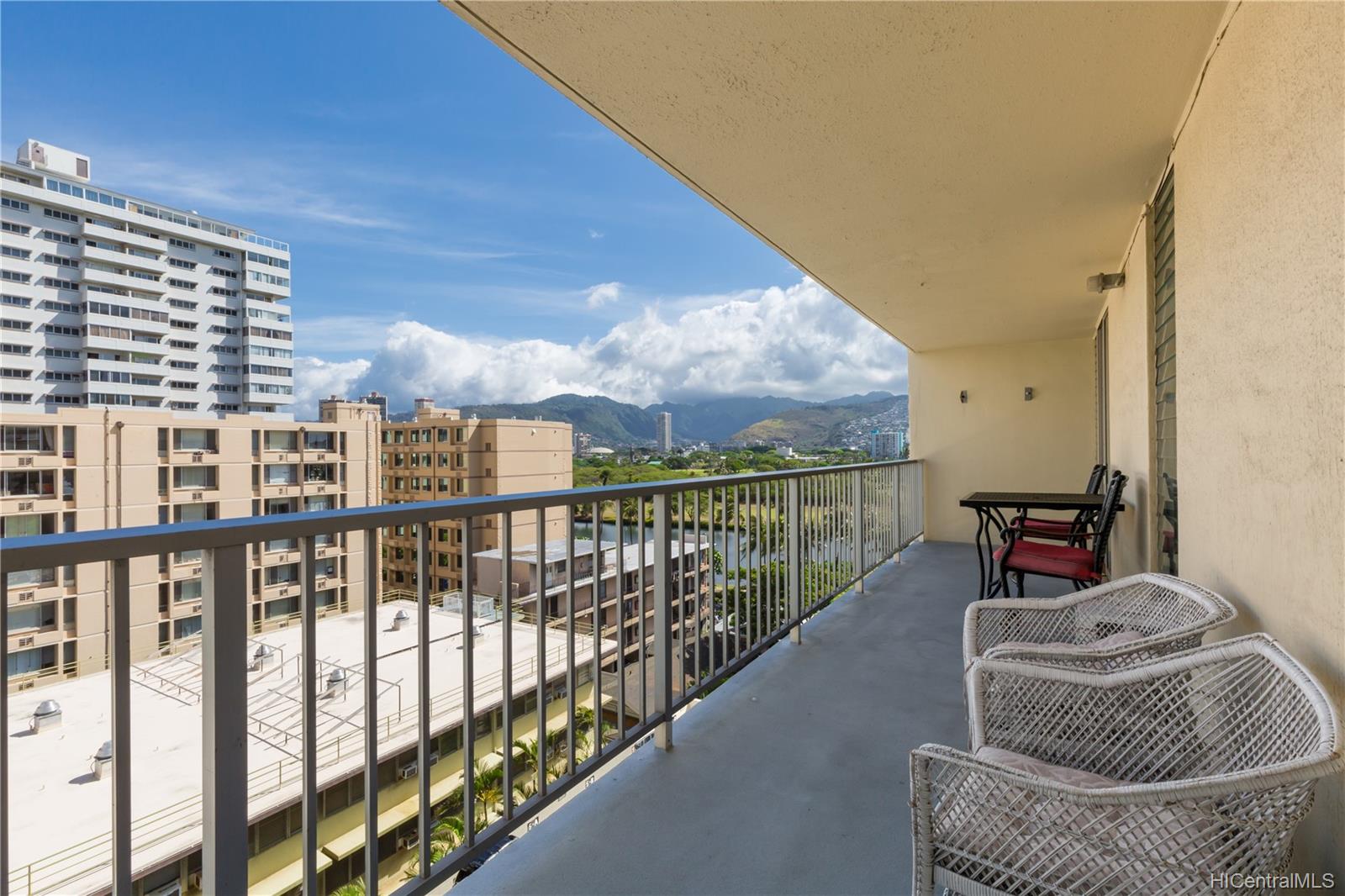 2452 Tusitala Street #901, Honolulu, HI 96815