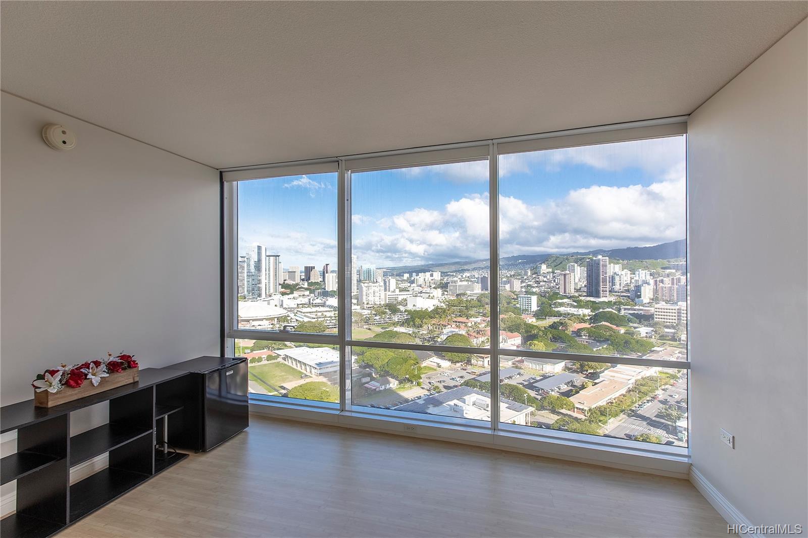 1288 Kapiolani Boulevard #I-3001, Honolulu, HI 96814