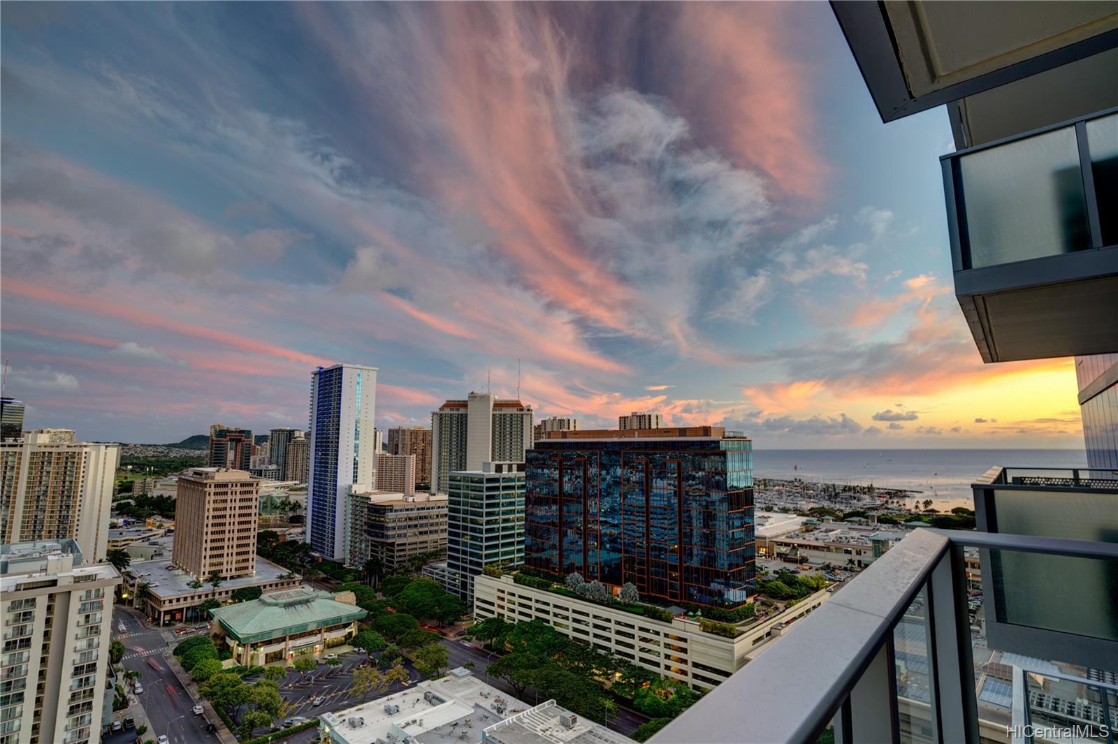 629 Keeaumoku Street #2505, Honolulu, HI 96814