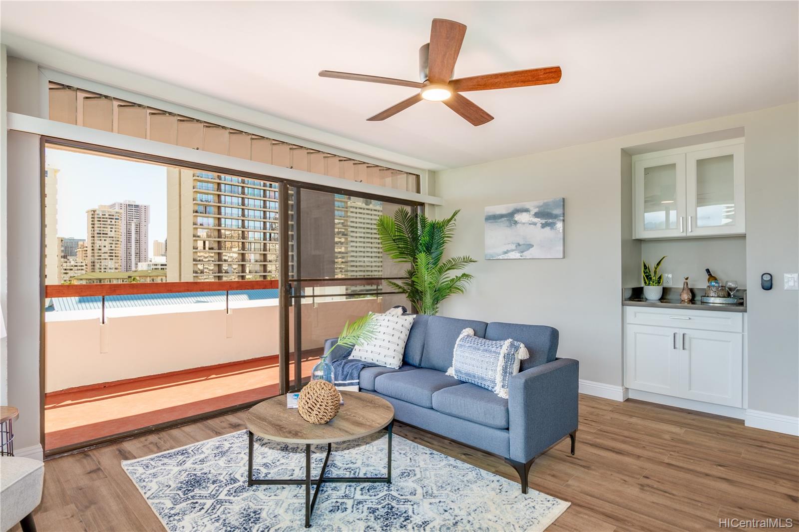 2029 Ala Wai Boulevard #902, Honolulu, HI 96815