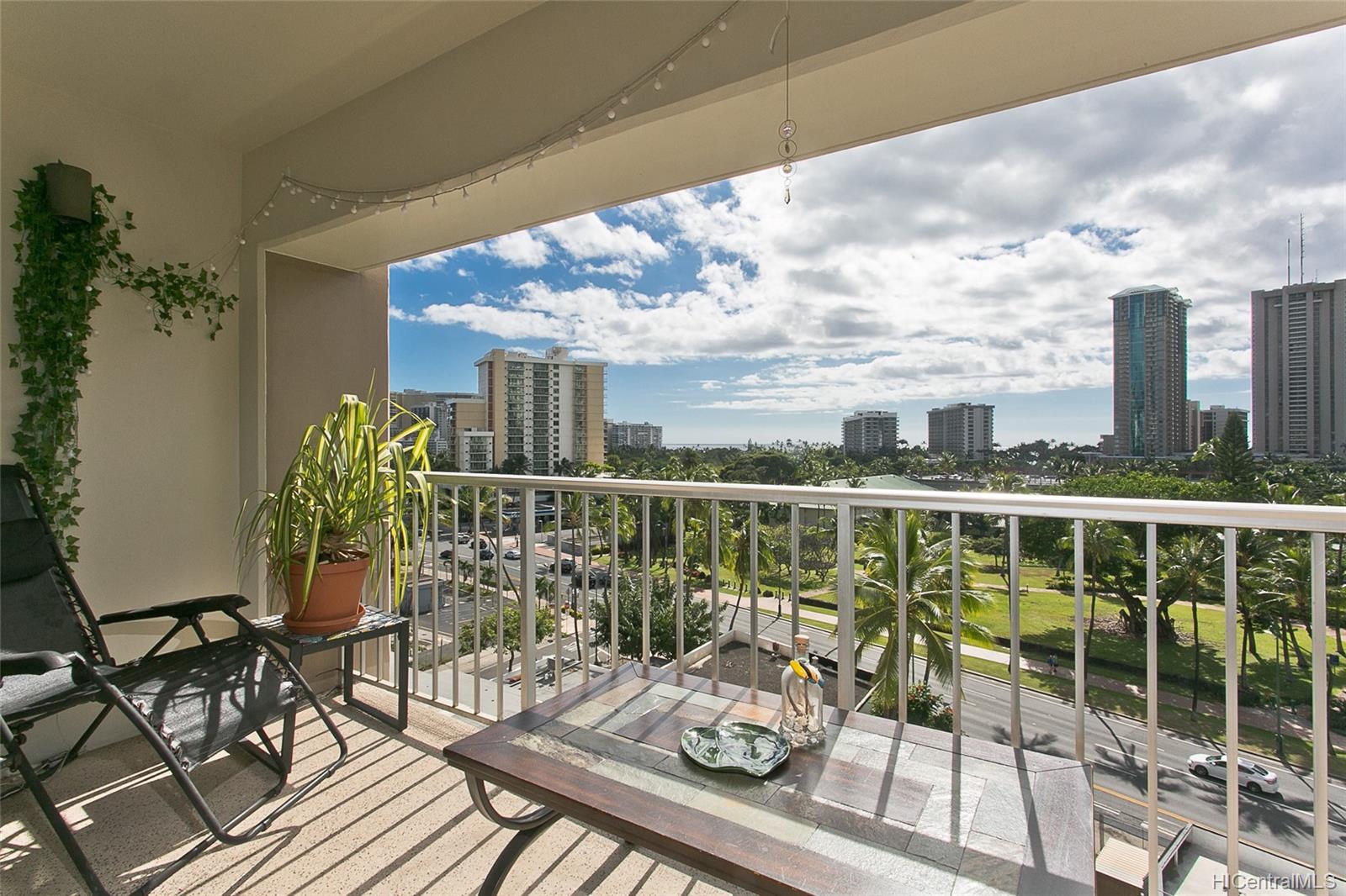 430 Keoniana Street #406, Honolulu, HI 96815