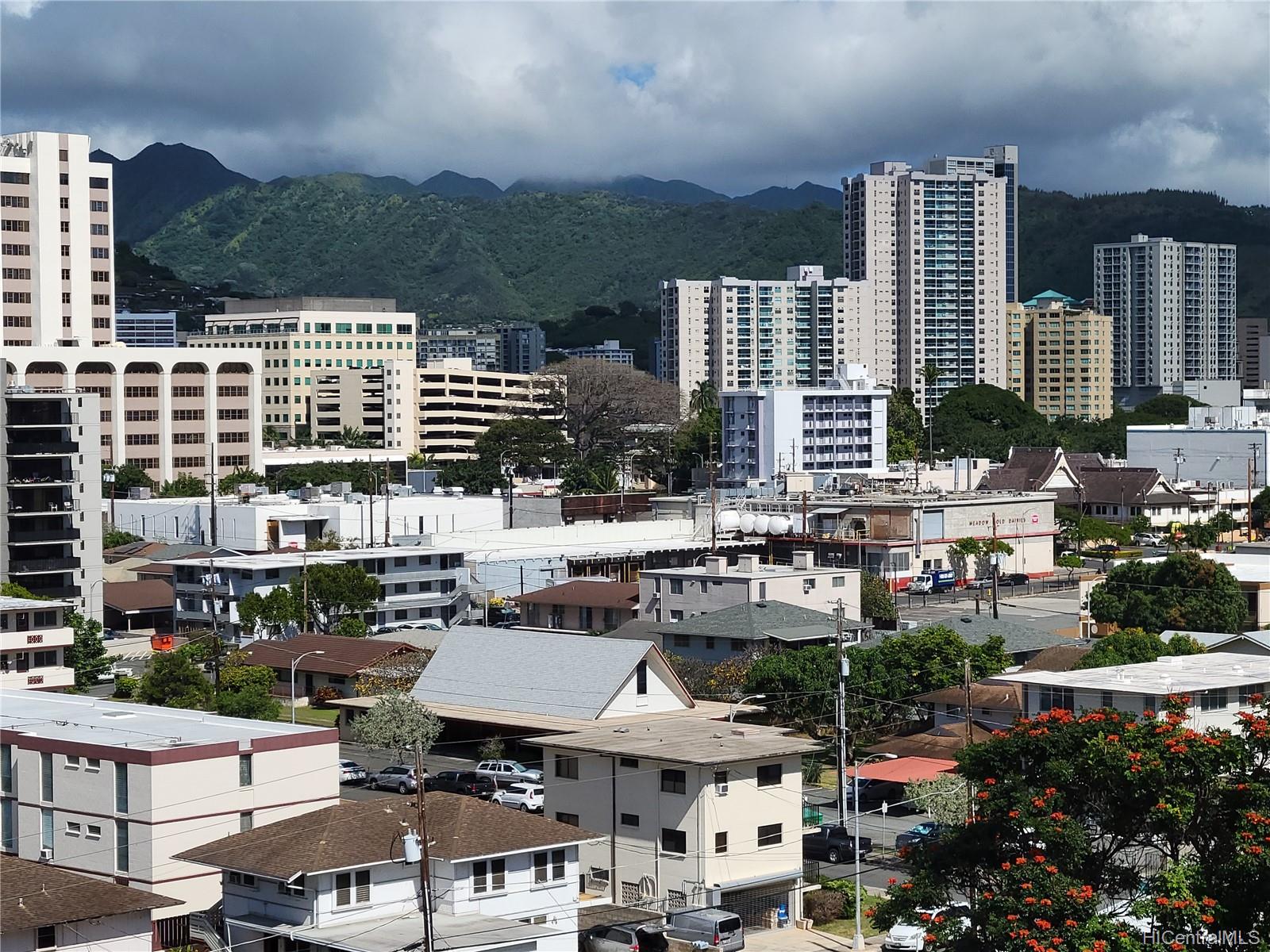 725 Piikoi Street #903, Honolulu, HI 96814