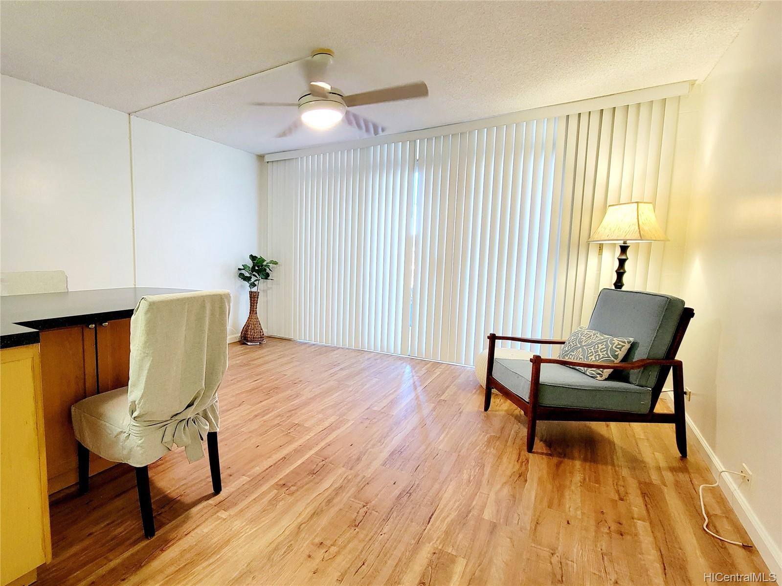 1914 University Avenue #207, Honolulu, HI 96822