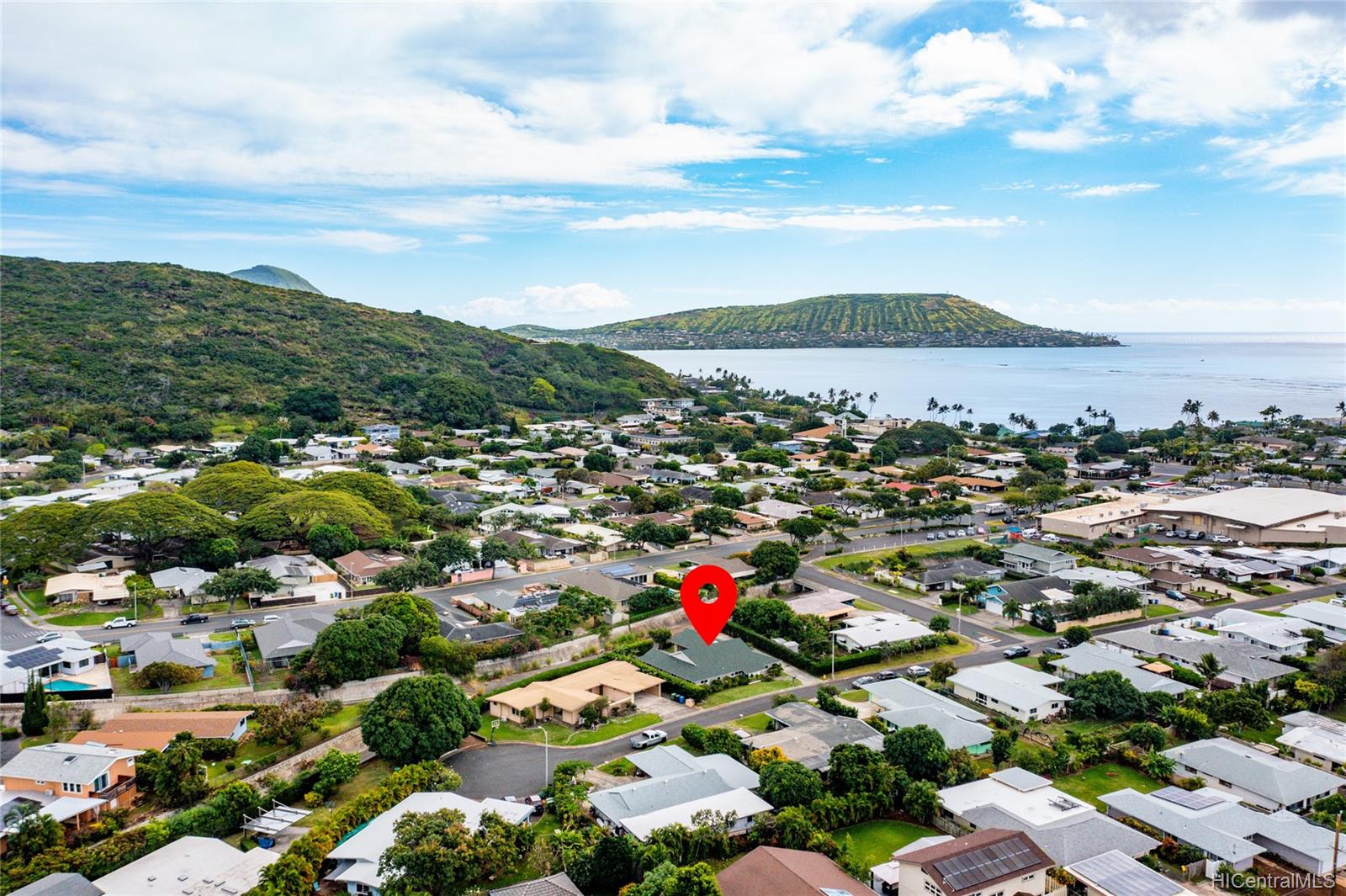 363 Halemaumau Place Honolulu, HI 96821