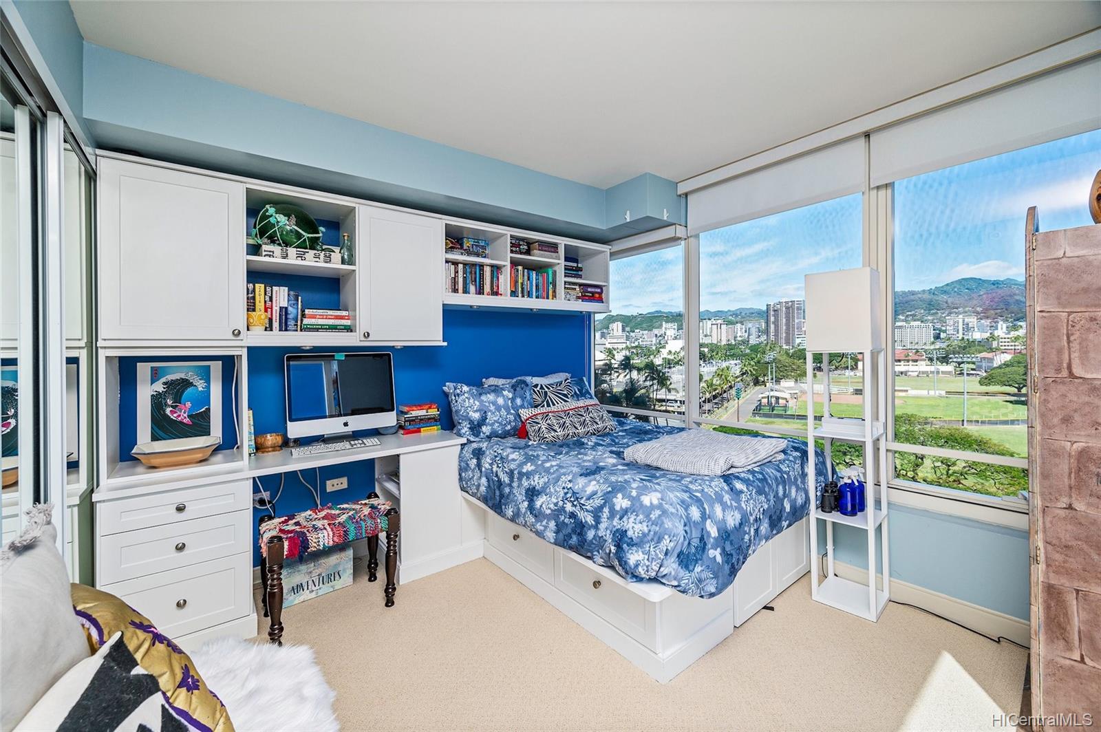 1009 Kapiolani Boulevard #803, Honolulu, HI 96814