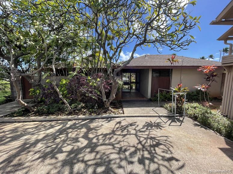 1021 14th Avenue Honolulu, HI 96816