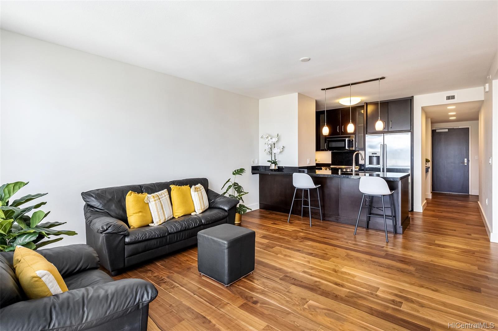 1189 Waimanu Street #4007, Honolulu, HI 96814