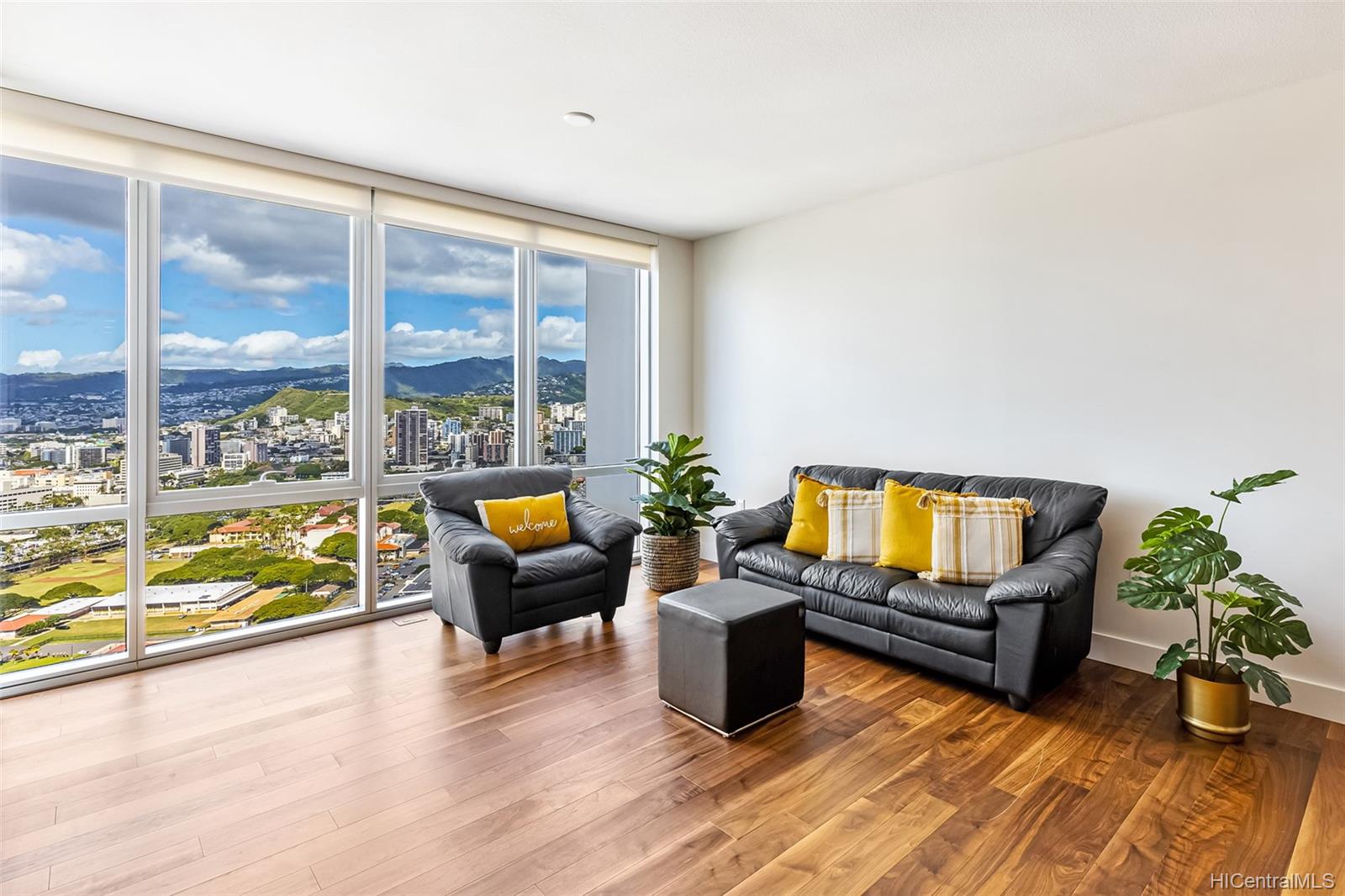 1189 Waimanu Street #4007, Honolulu, HI 96814