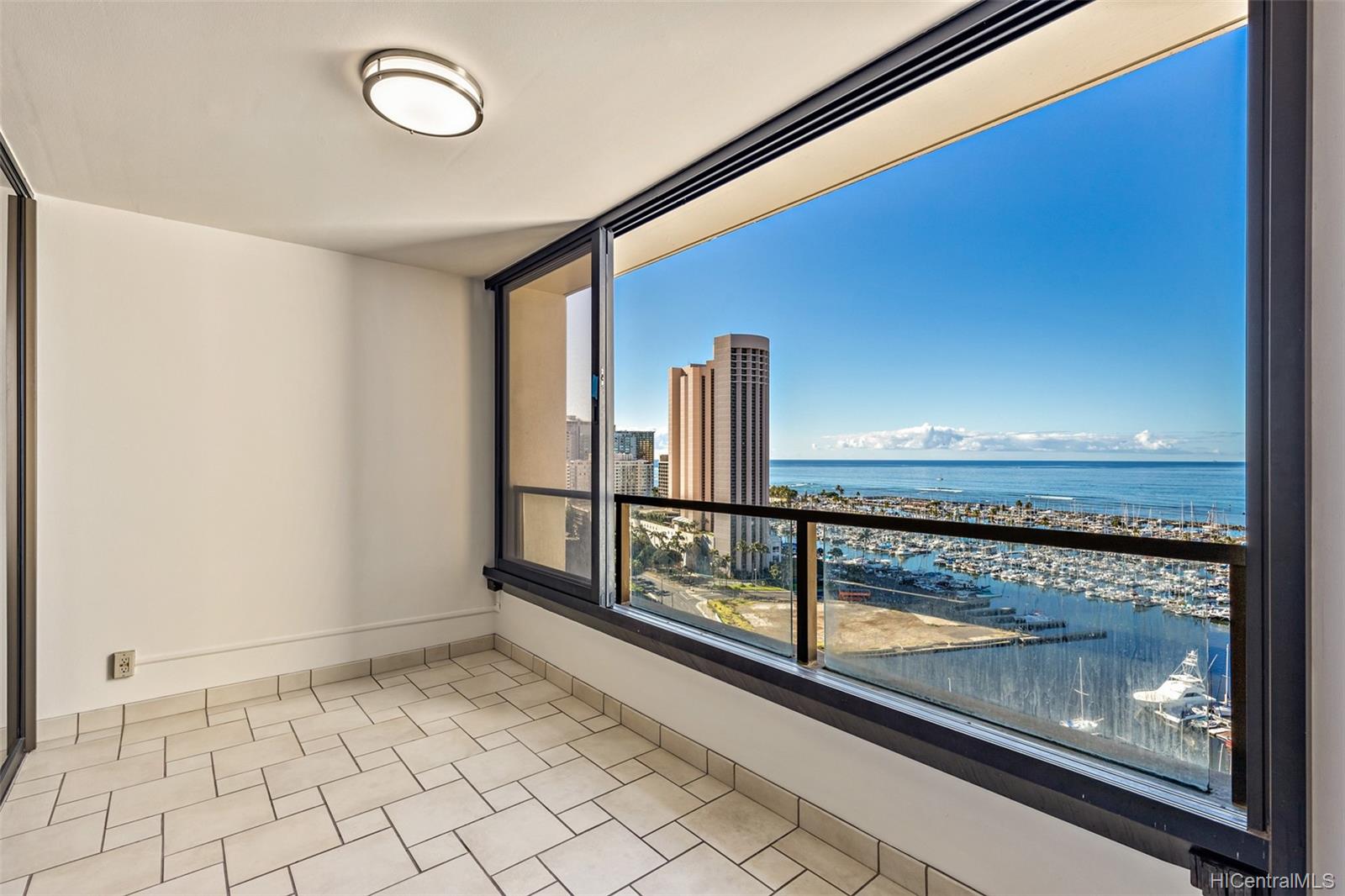 1600 Ala Moana Boulevard #2202, Honolulu, HI 96815