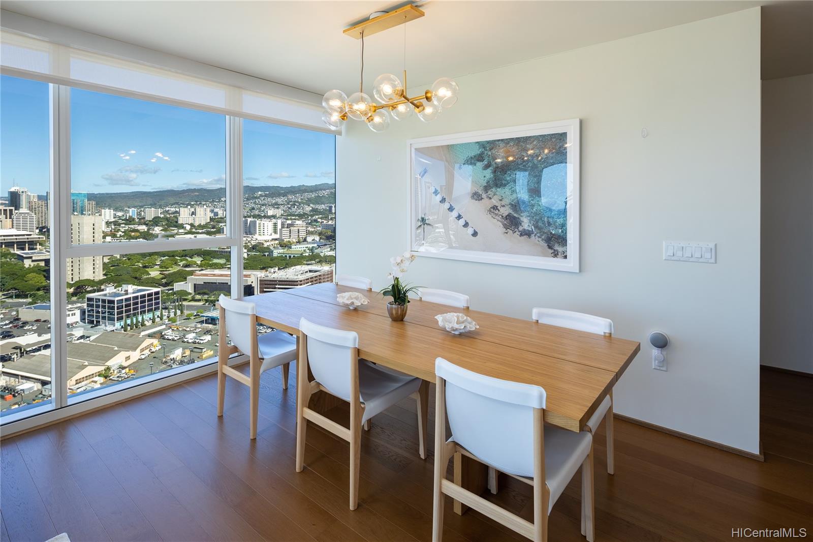 888 Kapiolani Boulevard #3009, Honolulu, HI 96813