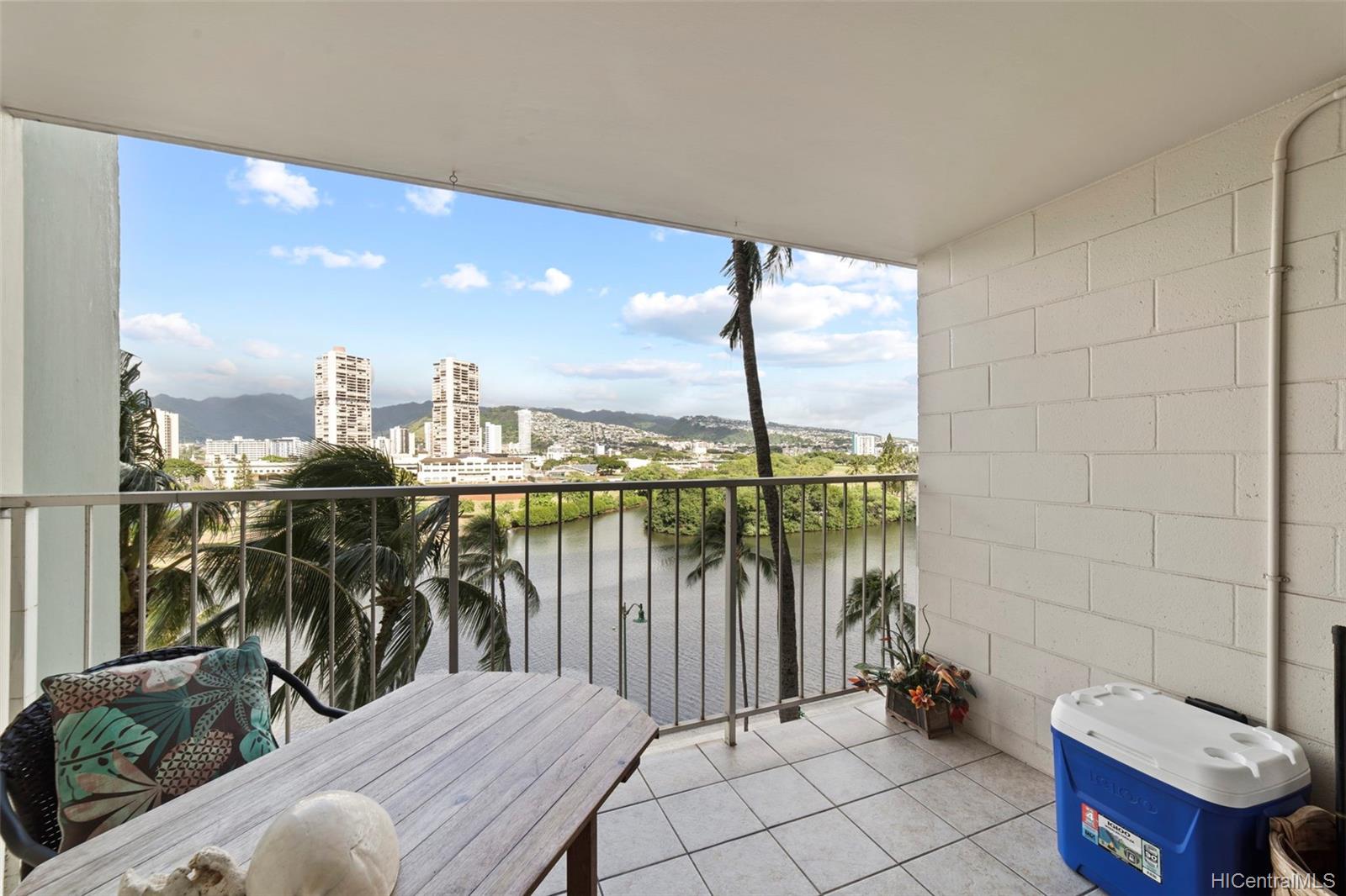 2211 Ala Wai Boulevard #712, Honolulu, HI 96815