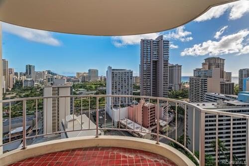 469 Ena Road #2208, Honolulu, HI 96815