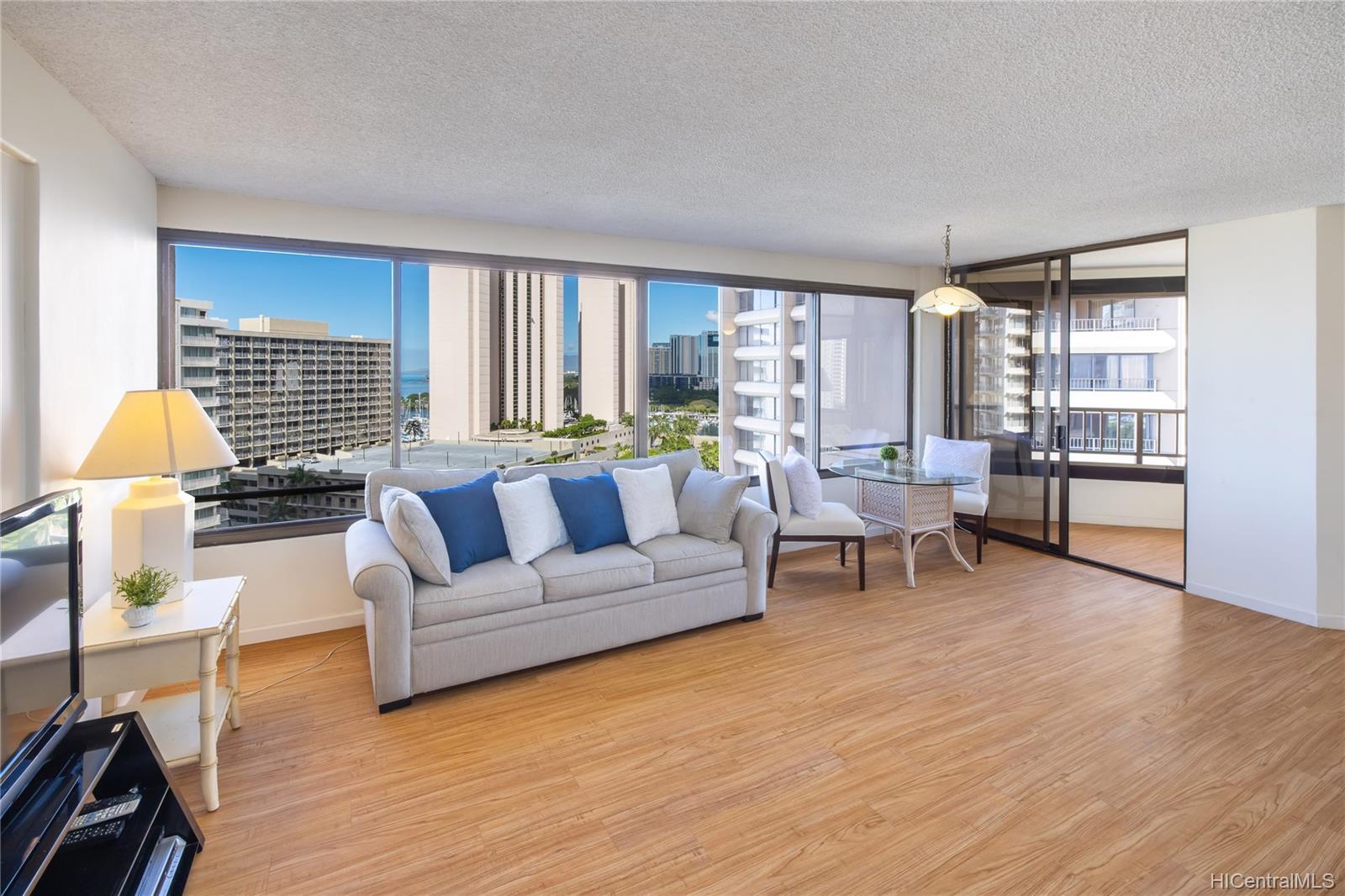 1778 Ala Moana Boulevard #1719, Honolulu, HI 96815