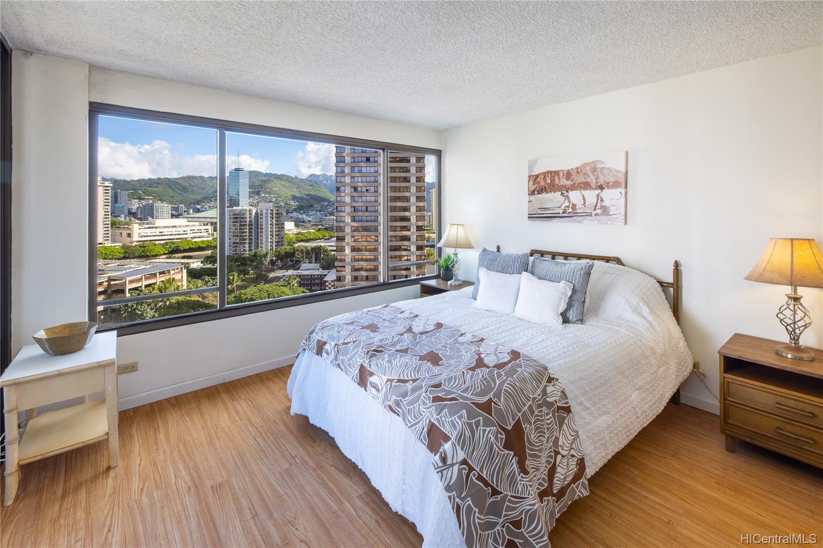 1778 Ala Moana Boulevard #1719, Honolulu, HI 96815